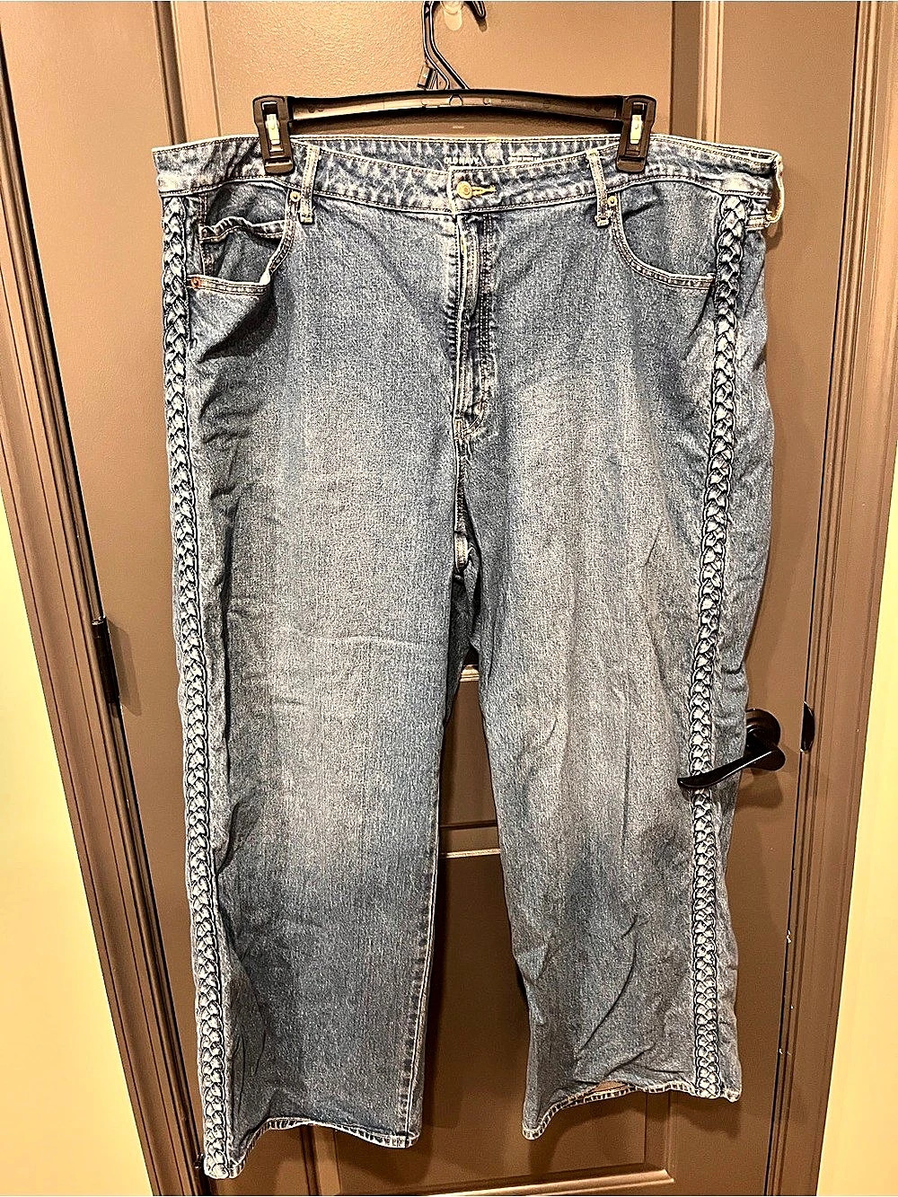 Old Navy Extra High-Waisted Sky-Hi Wide-Leg Jeans Blue Waist 22 Braided Sides